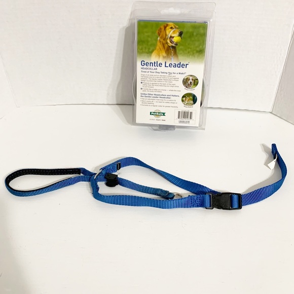 Gentle Leader Headcollar Kit with DVD Included Training Guide Stops Pulling Jump - Picture 3 of 10